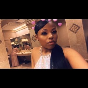 Meet your Posher, Markell